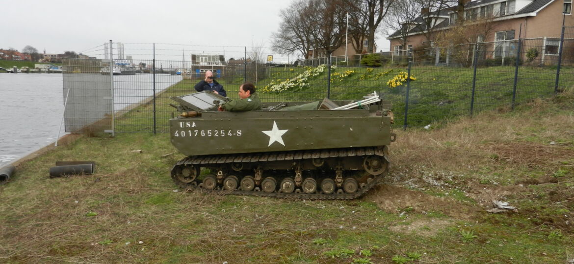 WEASEL M29